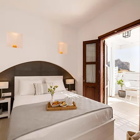 Traditional Lindian Appartement