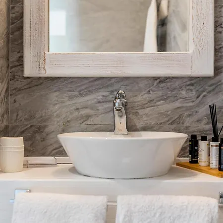 דירה Traditional Lindian *