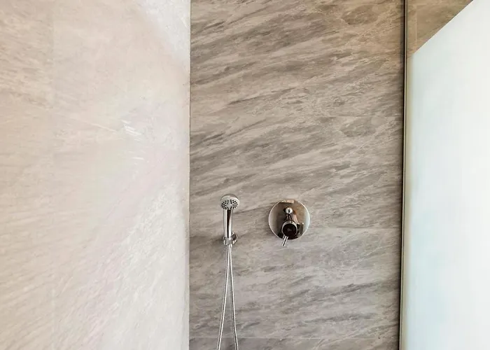 Traditional Lindian * 林都斯