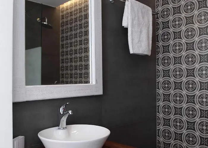 Traditional Lindian 林都斯