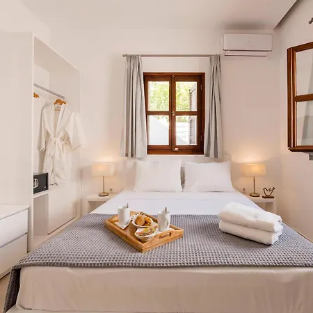 Apartment Traditional Lindian